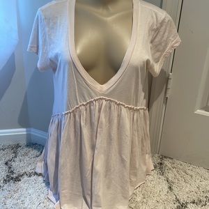 T. LA BARELY PINK DEEP V NECK PEPLUM TOP.  SIZE SMALL. 1 x